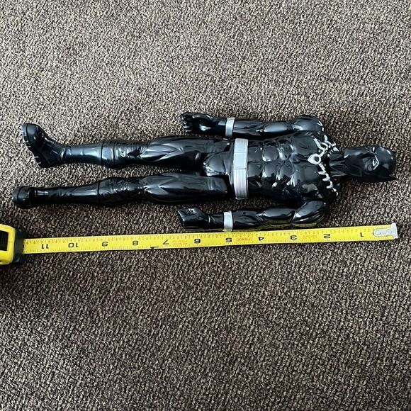 Black Panther Marvel Avengers 11.5” Black/Silver Figure Hasbro C-3632B 2017 - Picture 14 of 14